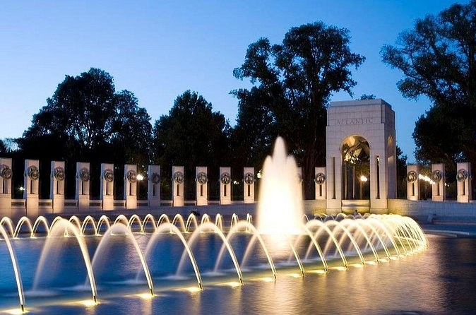 Moonlight Tour of Washington DC