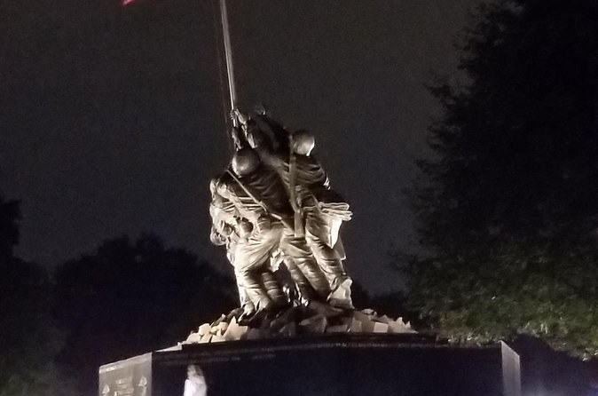 Private Washington DC Night Tour with Stops at 6 Top Sites